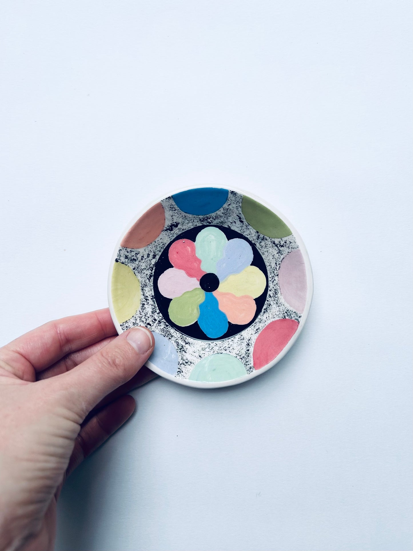 Speckle Flower Dish