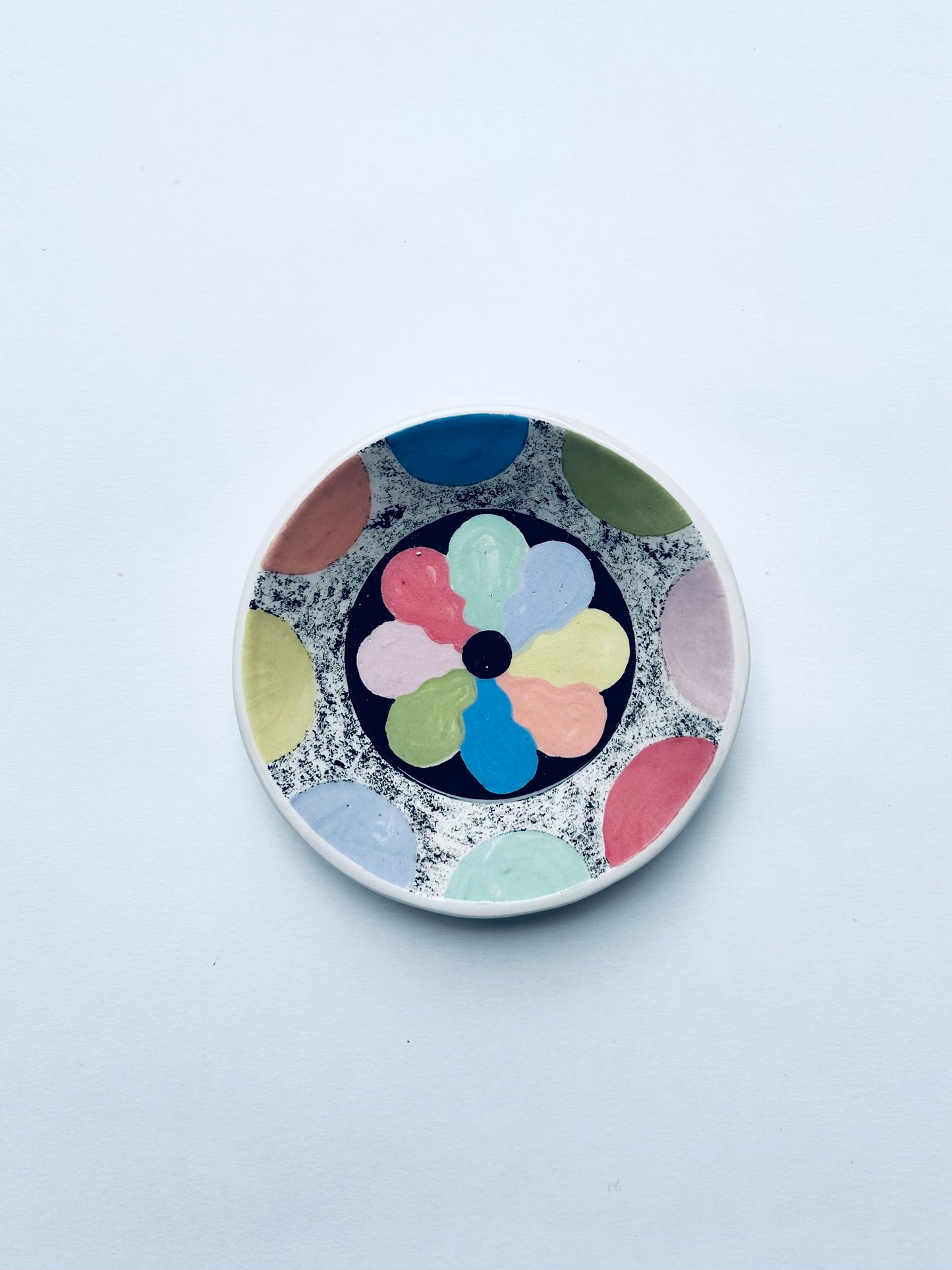 Speckle Flower Dish