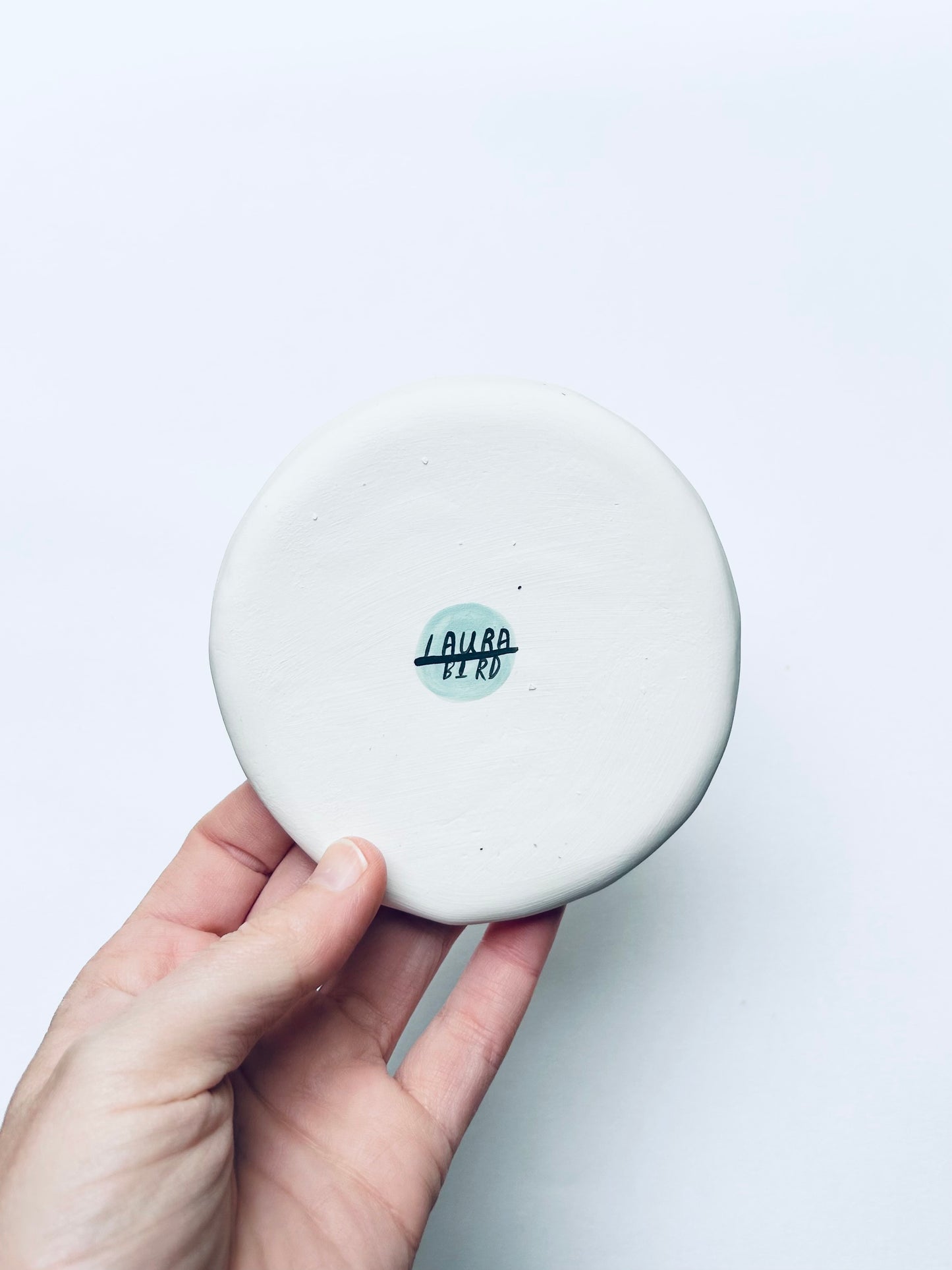 Glassy dish