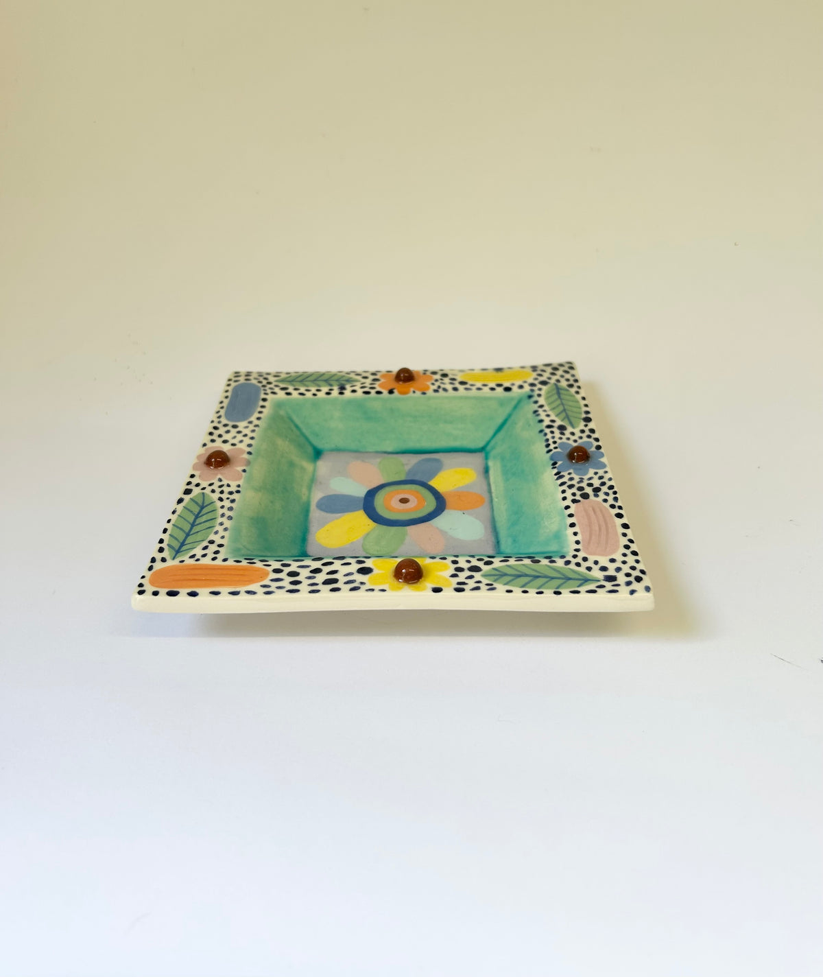 Dotty Flower Dish