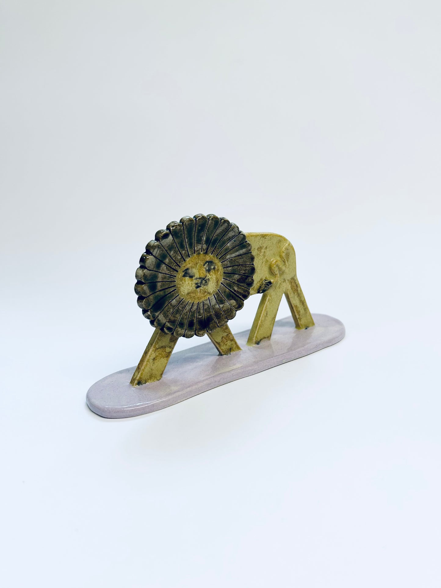 Lion sculpture