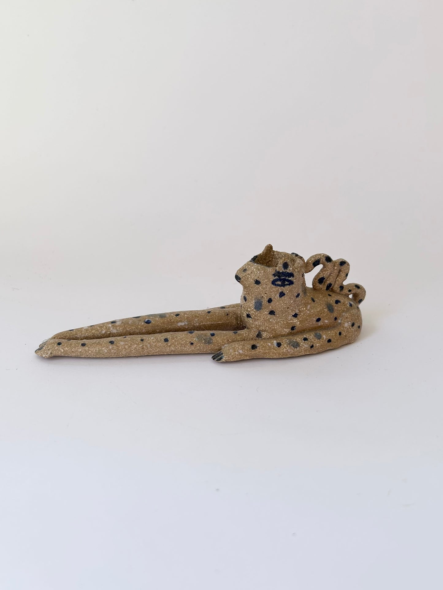 Leopard candle holder