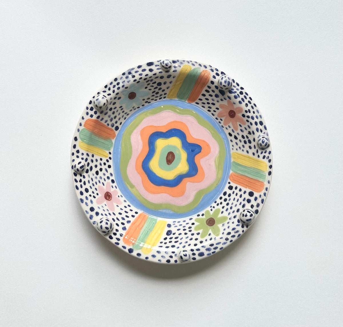 Dizzy Dotty Dish