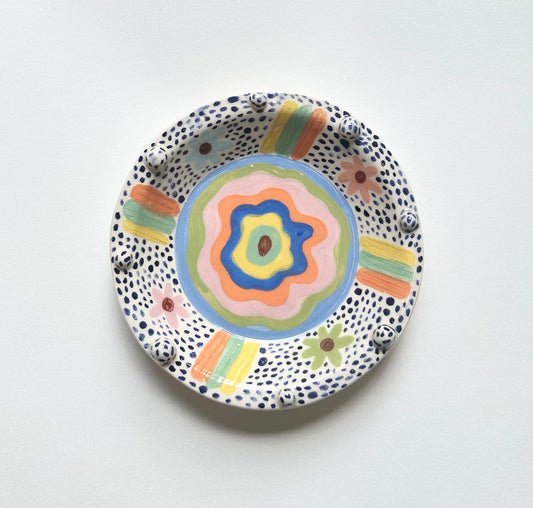 Dizzy Dotty Dish