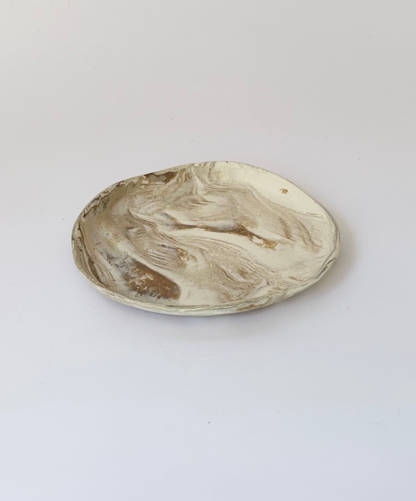 Marbled dish