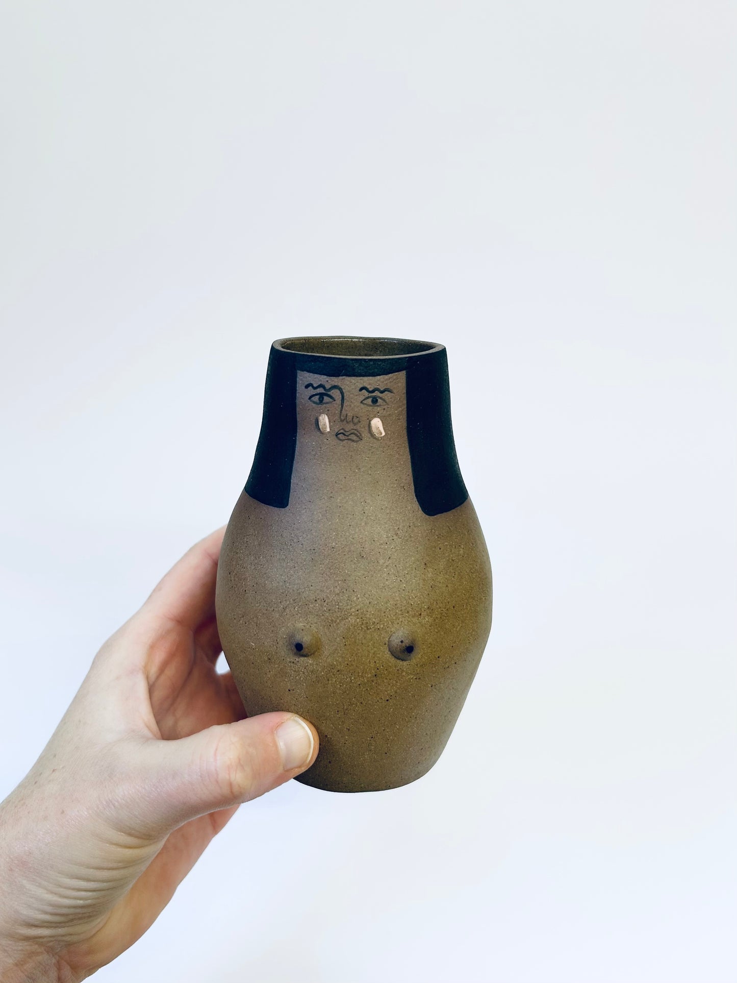 Small Lady Vase Brown