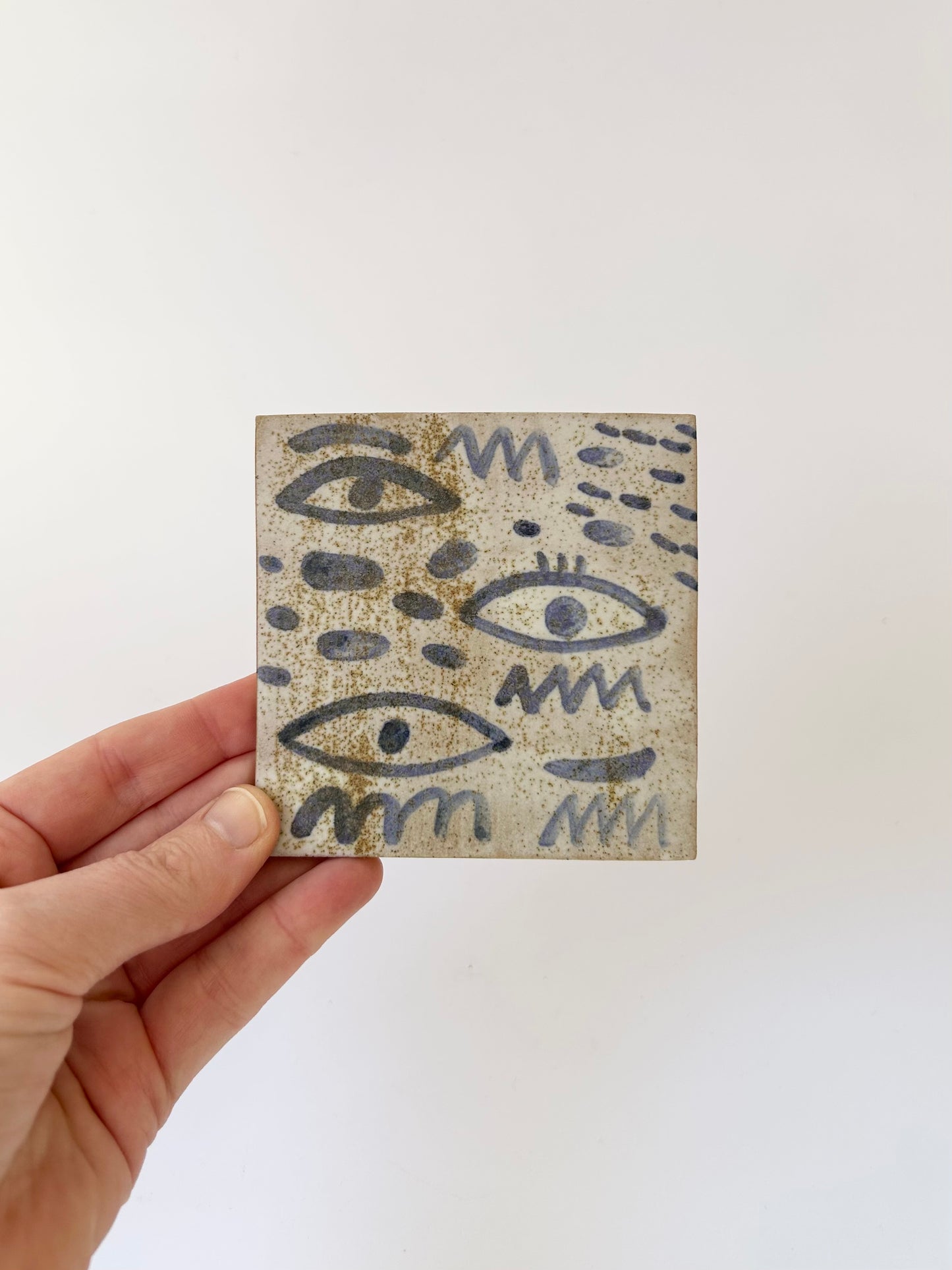 Stoneware Eye Tile