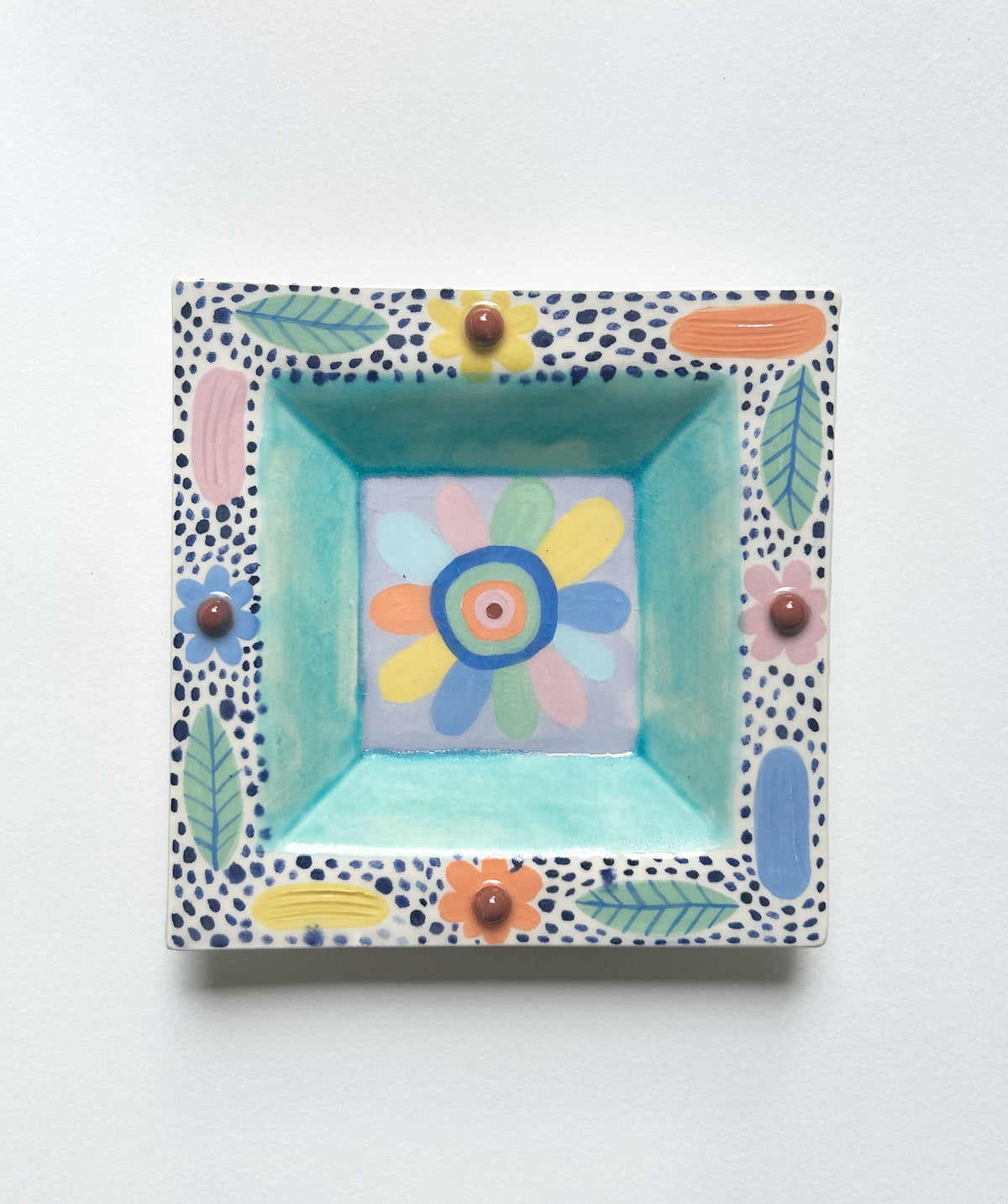 Dotty Flower Dish