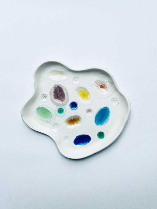 Wavy Blobs Plate