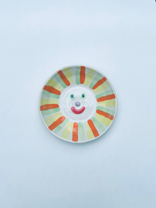 Colourful face dish